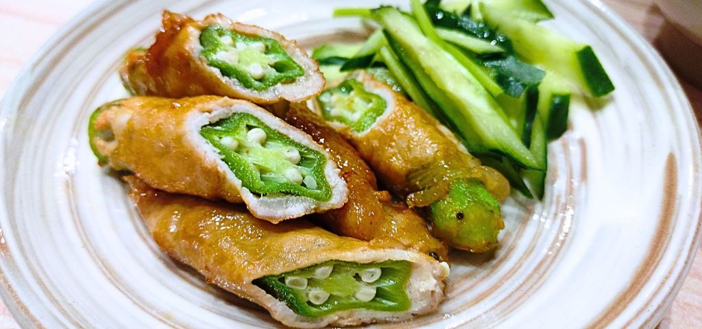 肉巻きオクラの盛り付け