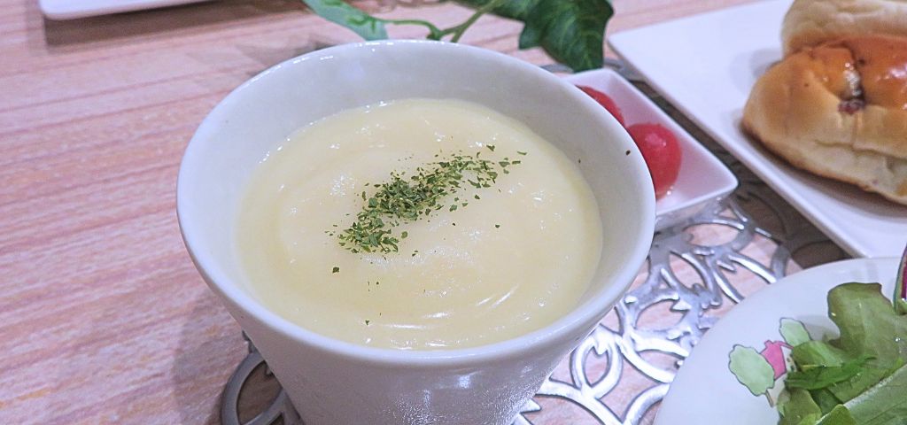ヴィシソワーズの盛り付け