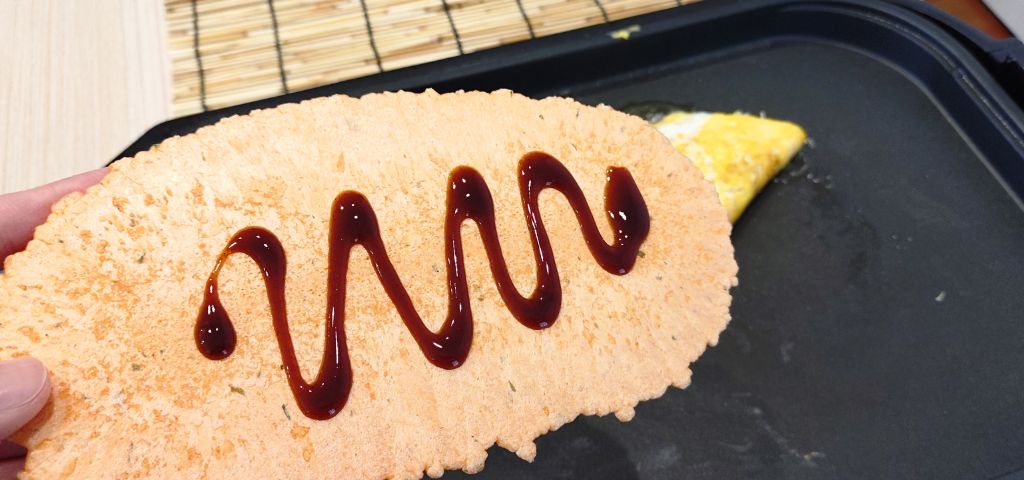 たこせんにソースを塗りました
