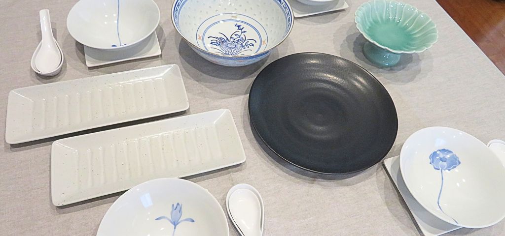 エビチリや中華がゆにぴったりのテーブルコーディネート