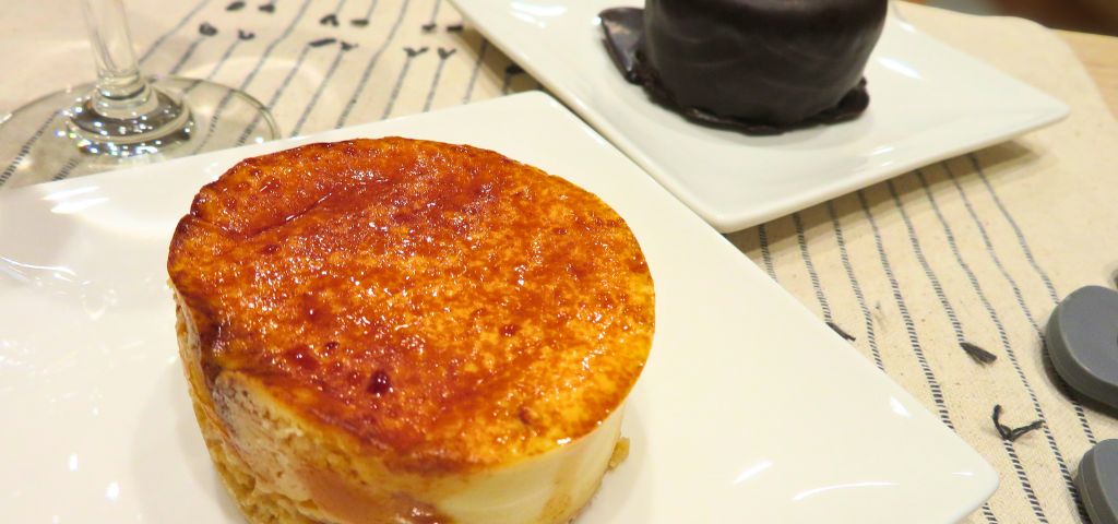 夫婦の10周年、市販のケーキをおしゃれに盛り付け