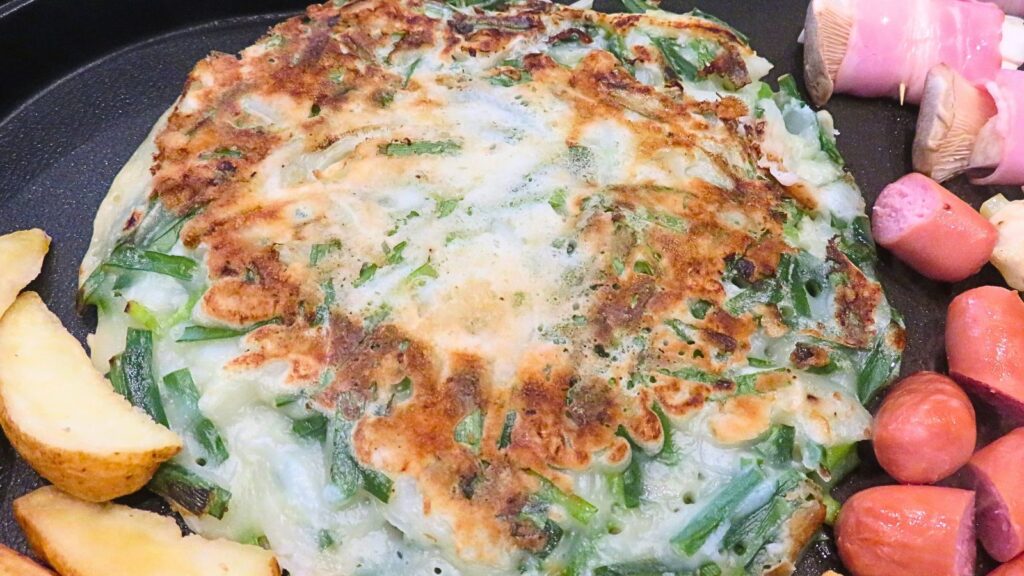 子供が喜ぶホットプレートパーティー：ニラチヂミ