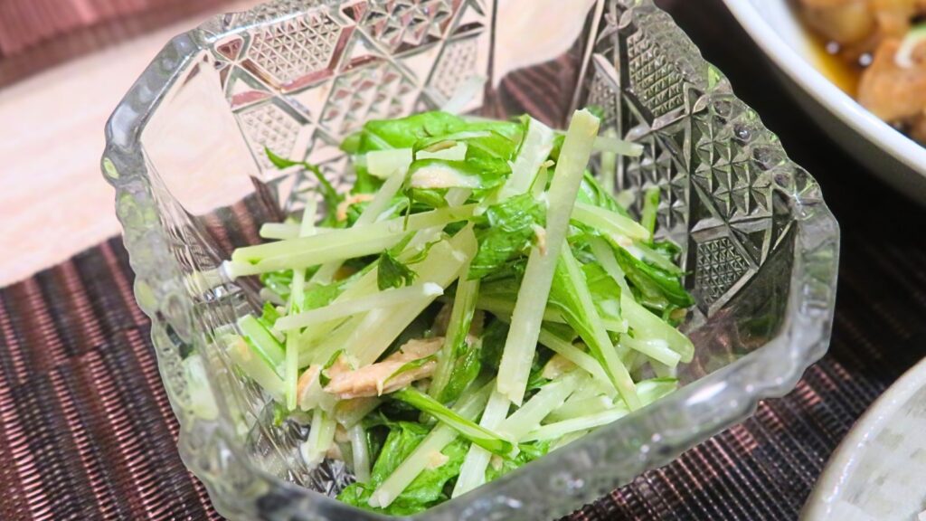 小学生がお手伝いできる晩ごはん:水菜とツナのマヨポンサラダ