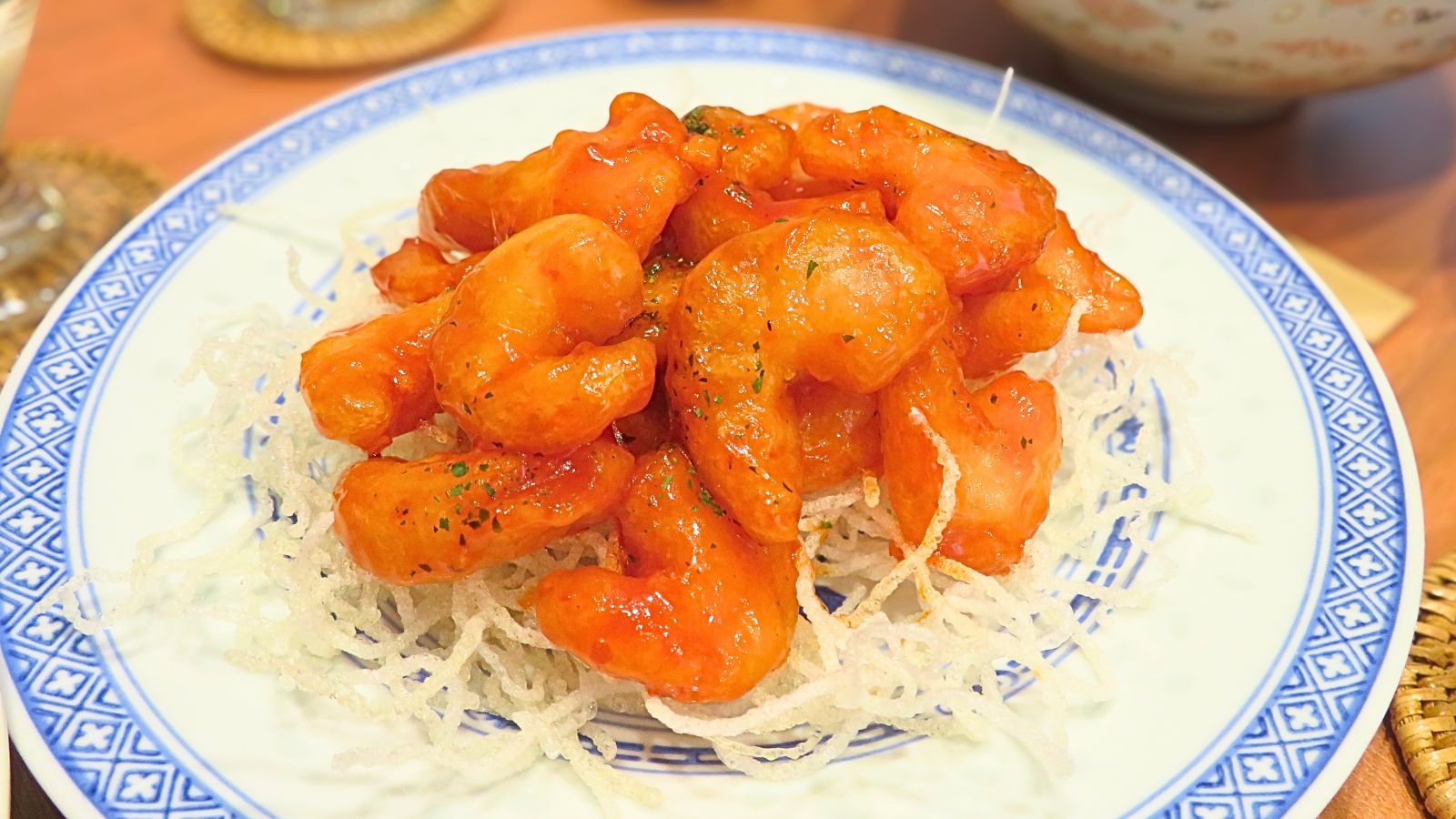 エビチリ＆焼売の中華献立：エビチリと揚げ春雨
