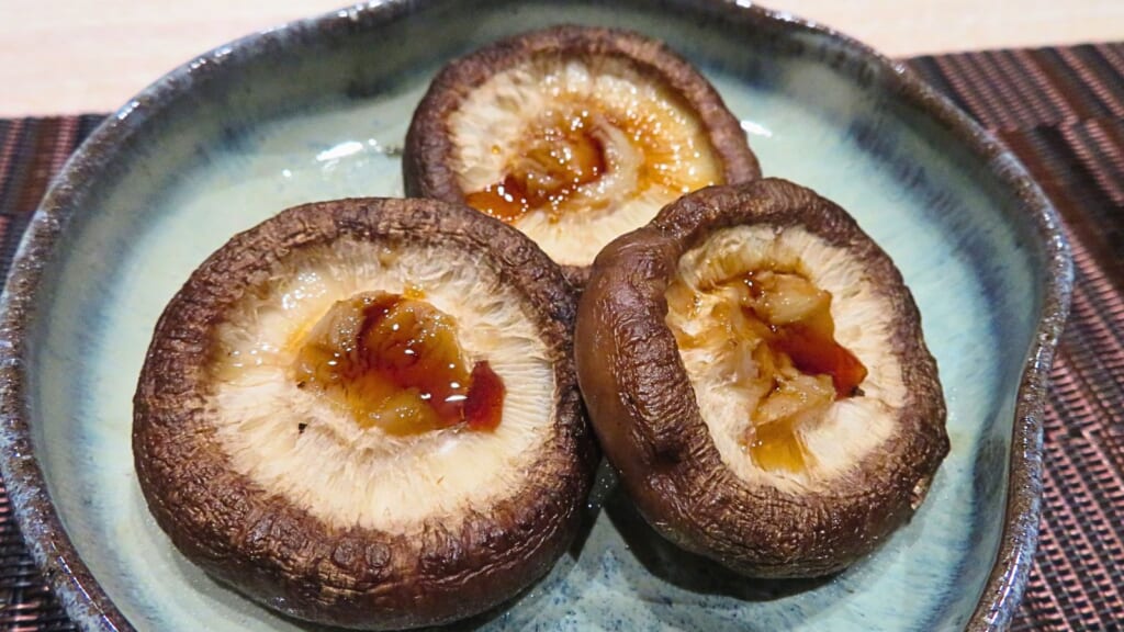 ワンパン晩酌ばんごはん：焼きしいたけ